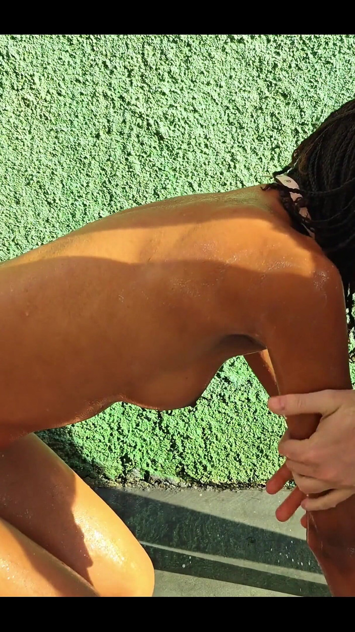Lily Slav: Submissive Bathed Like a Pet