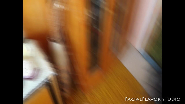 Facial flavor: Tina Miluje Ztopořený Čůráky!