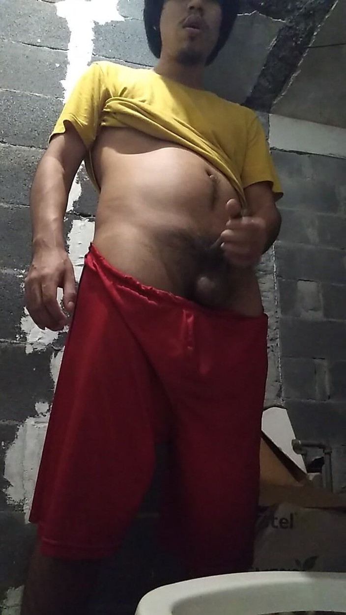 AlexAlejandro13: Vamos, orina conmigo.