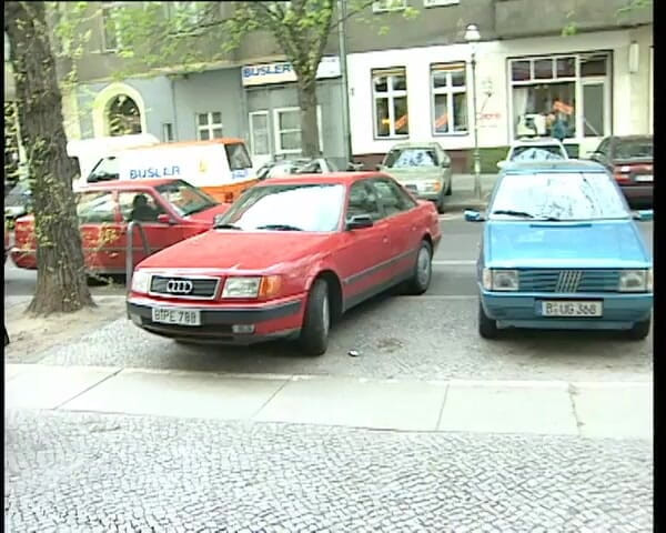 YOUR FIRST PORN: Janine in Gruenen Stiefel Und Weissen Dildo - Janine in grünen...