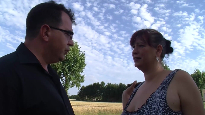 Mature Climax - 100% Mature Videos: Une grosse salope mature chevauche la bite d'un mec