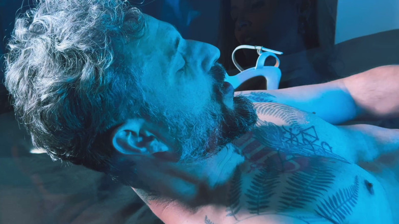 Quente club: Breve Storia D'amore Onirica