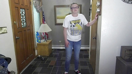 Thumbnail of I held my pee as long as I could but wet my pants