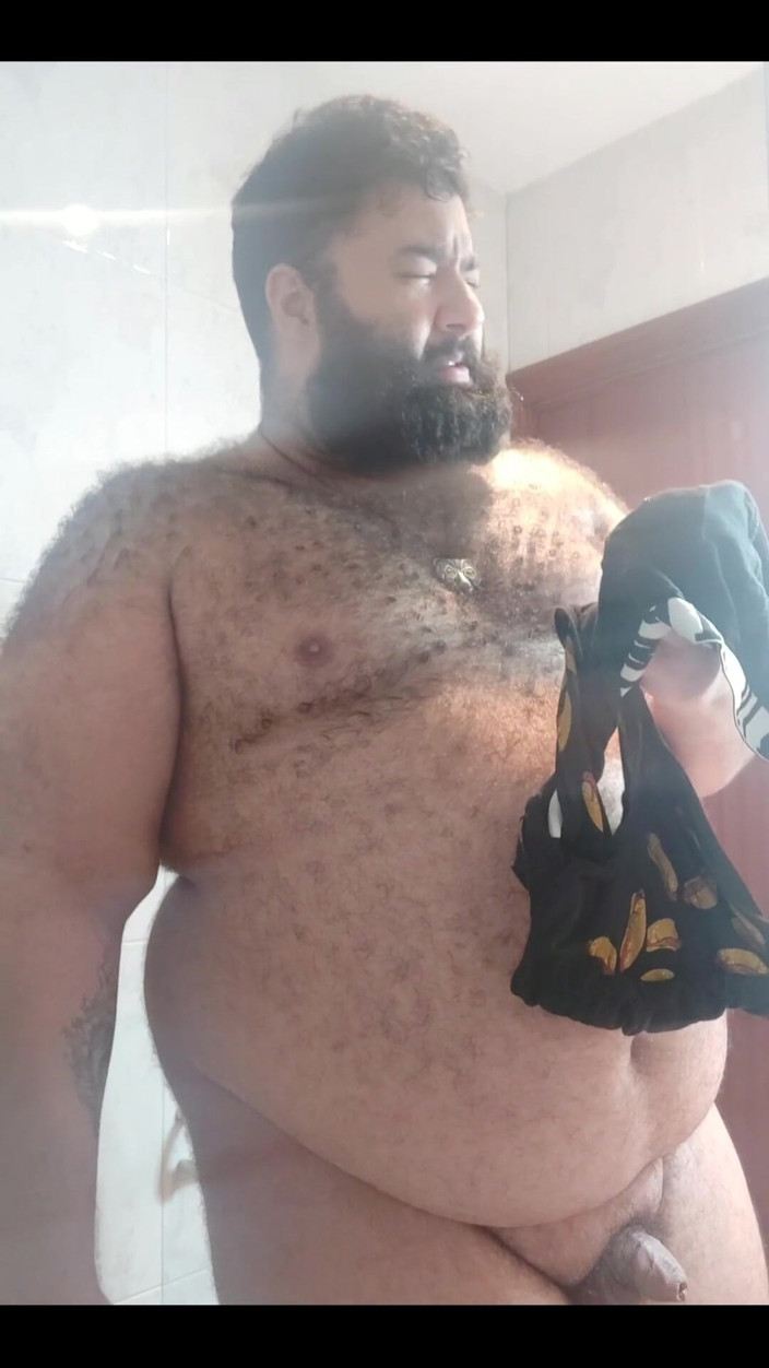 The Mencey: I Am Distracted by Any Smell