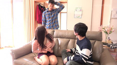 Raptor Inc: 꼴리는 젖탱이와 젖탱이를 가지고 핑거링하는 핫한 밀프