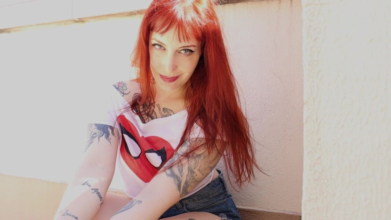 Mel Fire: Mary Jane Seorang Perokok