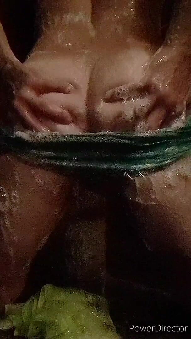 Madaussiehere: Shower time wet green and yellow speedo