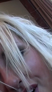 Blonde Big Cycki Porn Babe Natalie Heck pieprzy BBC i dostaje wielki bałagan na twarz
