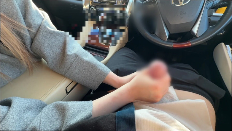 LuuLee0804: 仕事中でも手と口で射精させてくれる美人妻