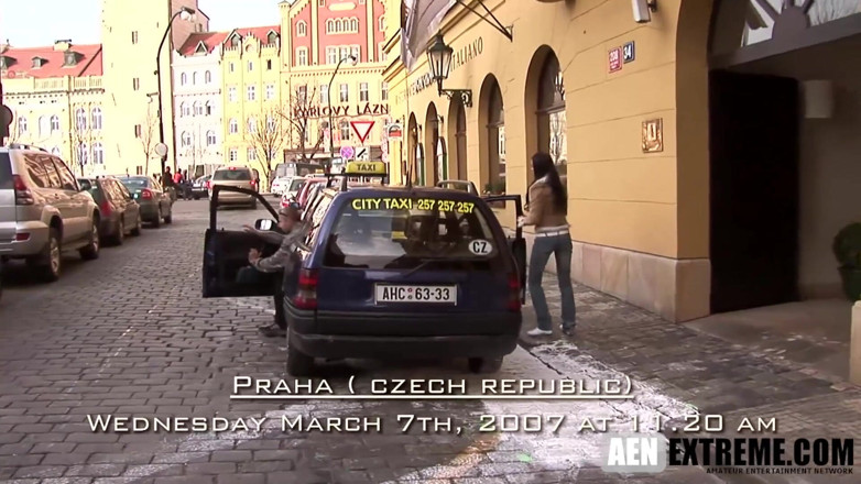 AEN Extreme: Scopando due ragazze