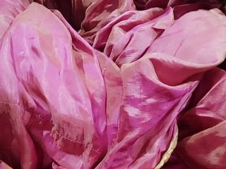 Satin And Silky: Satin seiden-handjob Porno - Schwanzkopf reiben mit pink schattiertem Satin, seidiger...
