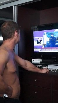 Handjobs, jokes and news in the Nacho Vidal Mansion