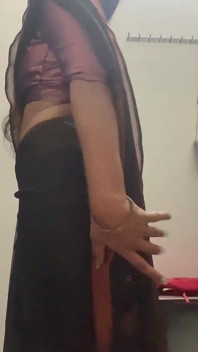 Cởi saree của tôi cho các bạn guys