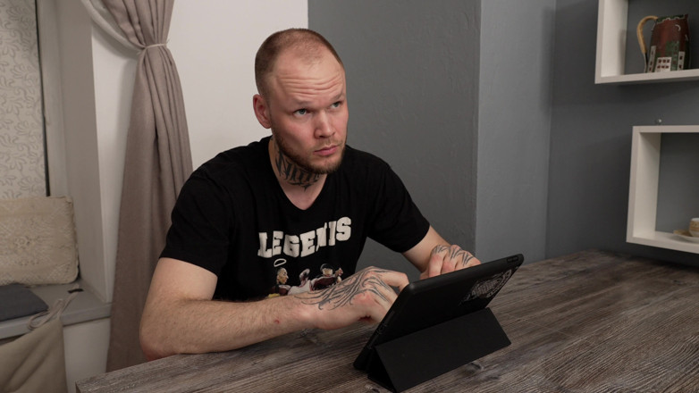 TimDeen: Roughly Fucked a Petite Coworker in the Office