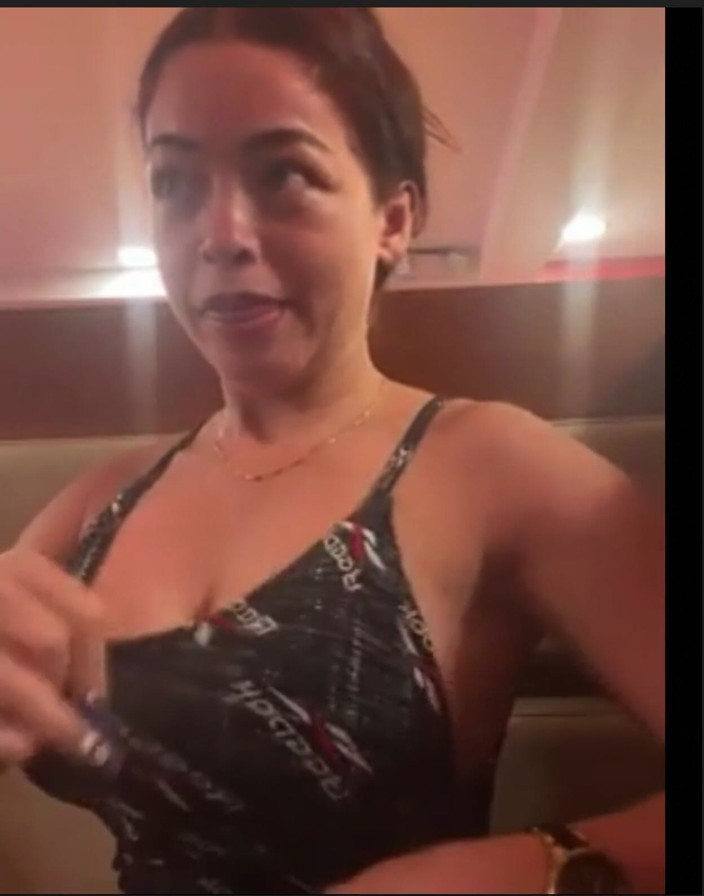 TefyLove20: Open Me Ass