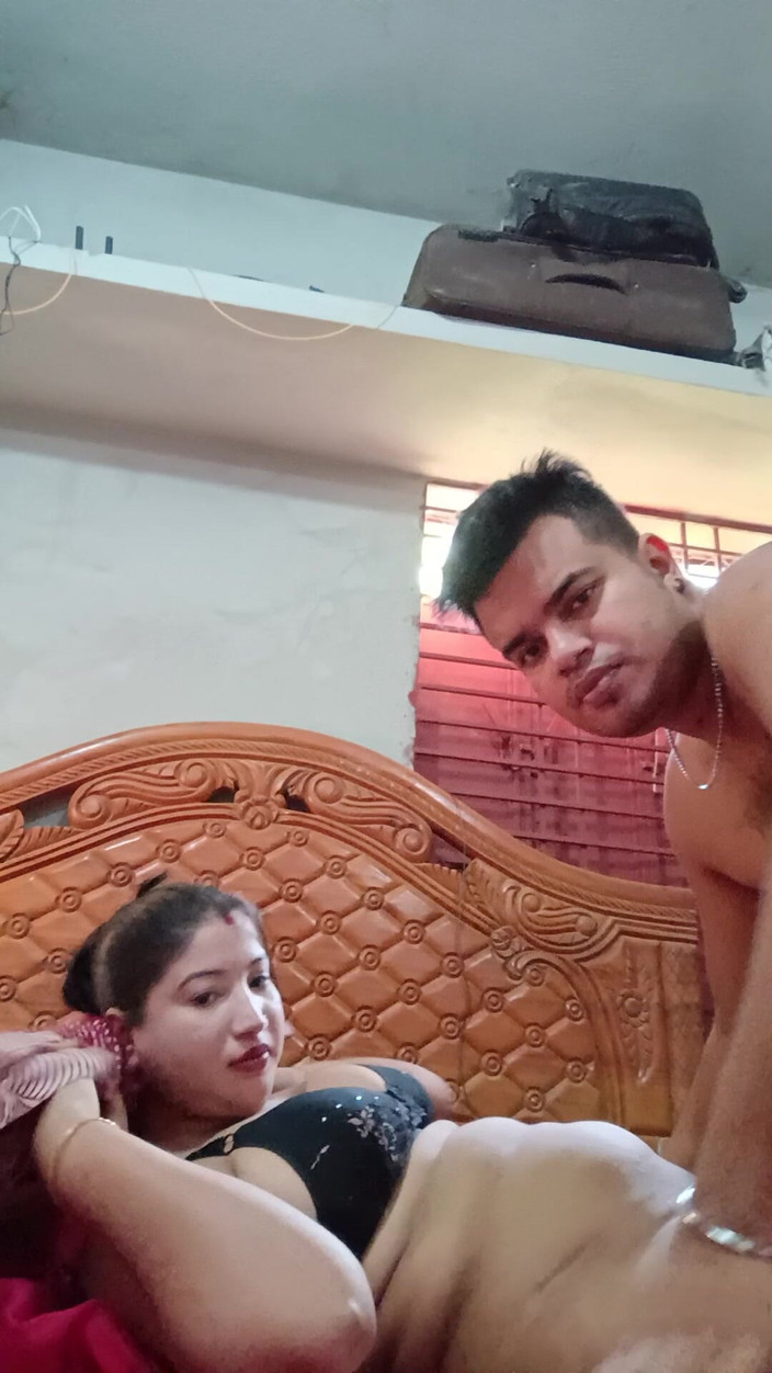 Taniyaxx: 뱅글라 계모 섹스 비디오