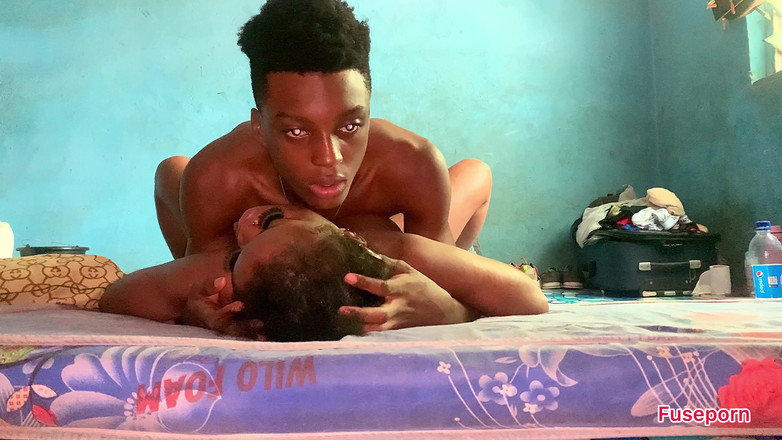 Fuseporn: Kontol hitam besar membuat tetanggaku menetes