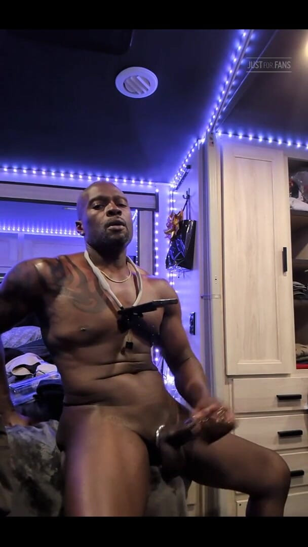 SirMaxxximus: Bts POV