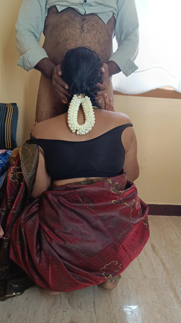 PopGallyBoo: Cheating Housewife Shared Bed with Neighbour Batchelor Men