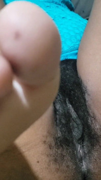 Quente Negra MILF Com Grandes Curvas - Corpo Grosso, Confiança Natural, Grande Apelo Do Rabo