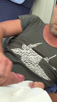 Tim Blesh tågresa med spermasprut