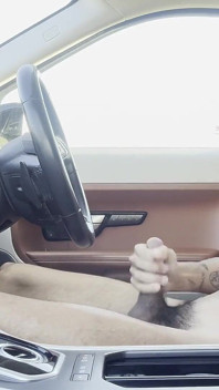 Jerking off Until I Cum in the Car