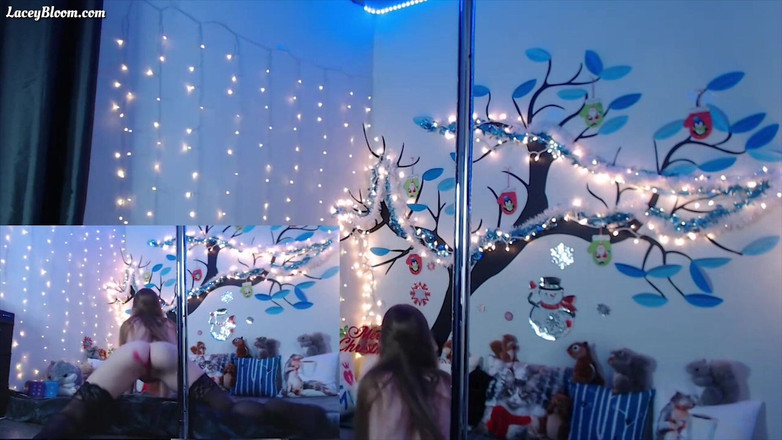 Lacey Bloom: Live Show Pole Dance w pończochach 11:04