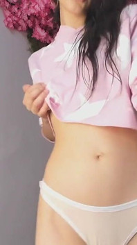 Sexy Linda Chce Být Od Tebe Šukaná a Nechat Tě Nechat Ji Vyvrcholit V Její Kundičce