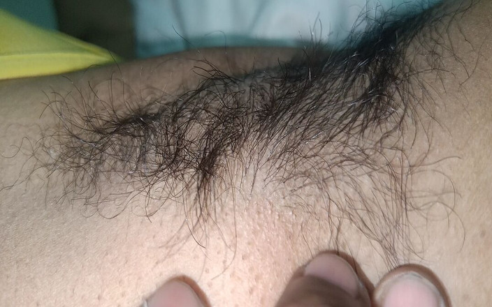 Pushpa studio: 浮気妻妻が隣人とファックするニンジンベッドでのロマンス