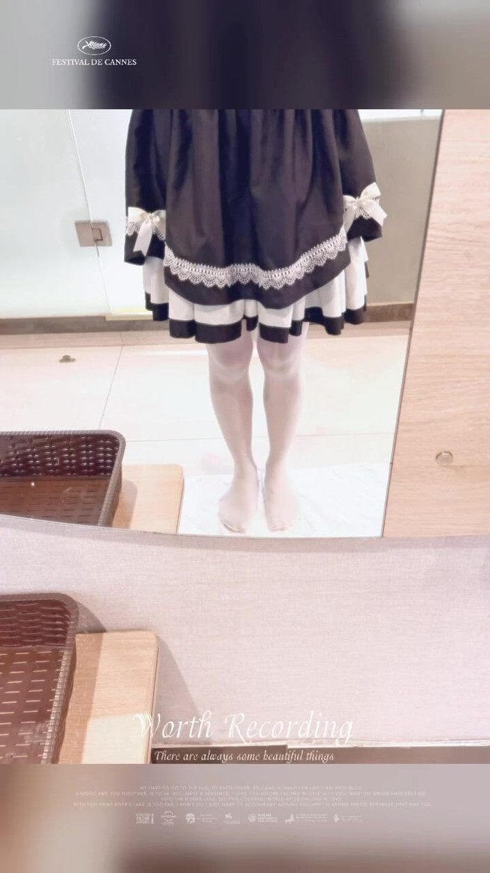 TsukiginAsayume: Белые колготки для мальчиков и костюмы горничной