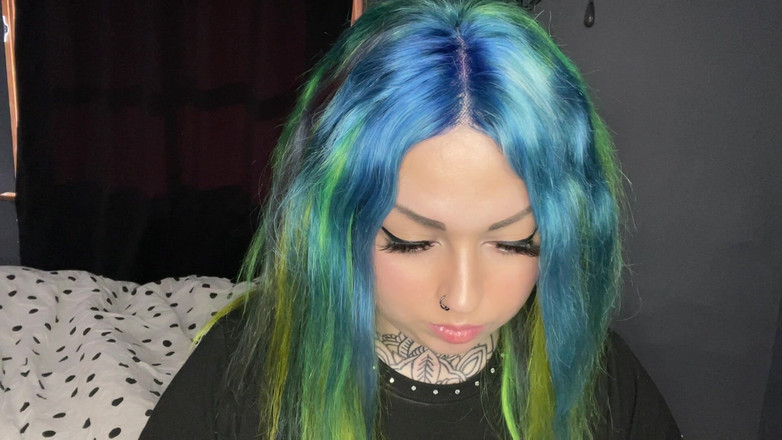 Miss Valentina: Diabaikan untuk Kandungan