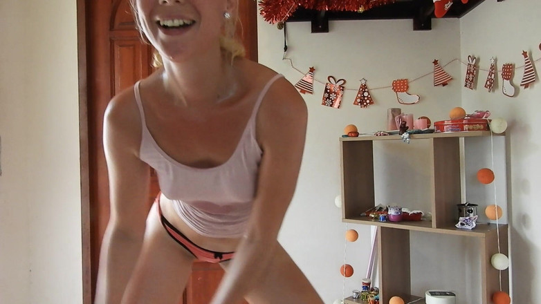 MissAnja_FH: Kapající pot v růžové / cvičení / stříkání