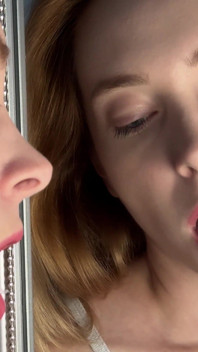 Giganta y fetiche facial