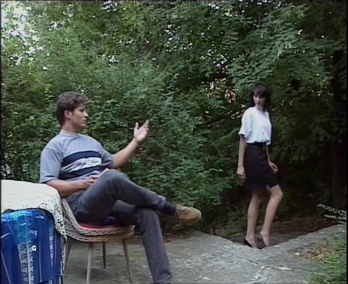 Vintage Climax: オーガズムに男に乗って誘惑milfs