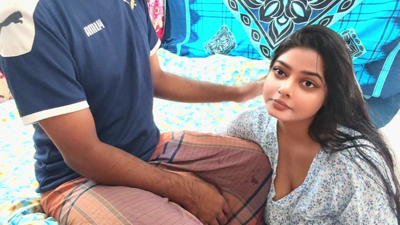 Piya pori: 熱い義理の妹が深く貪欲な一撃で熱をかっさらう