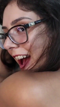 Je baise une fille folle de sexe