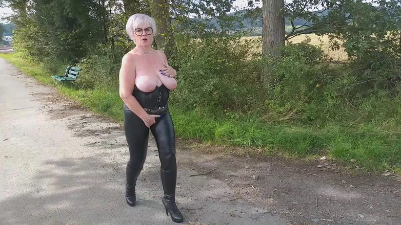 PureVicky66: German Granny with Huge Boobs Gets Horny on a Walk...