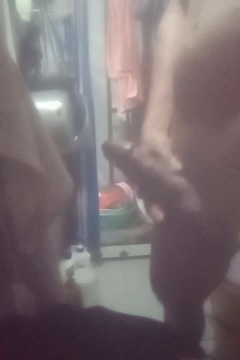 Feter2019: Teen Masturbation