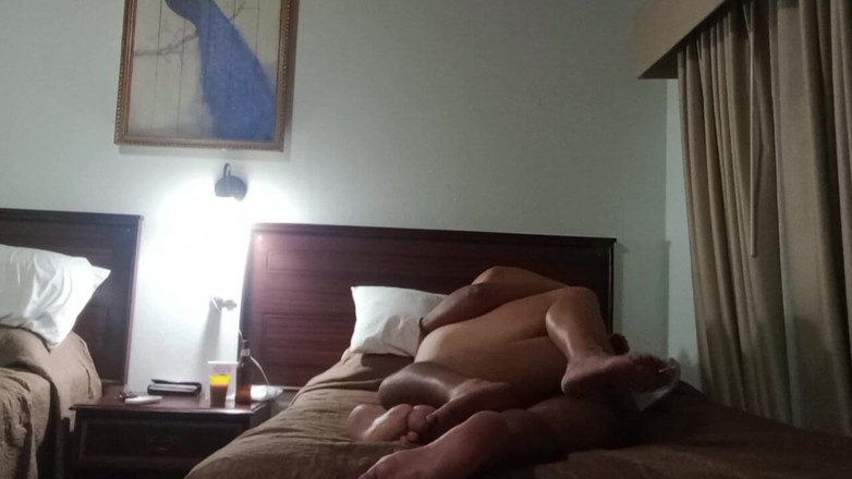 Sofixxx: Chupando el coño de una mujer madura de 60 años