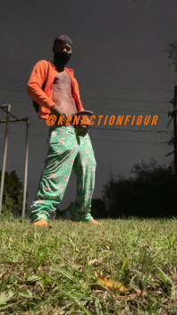 Kenactionfigur Busting a Big Ass Nut Outside the Trap House