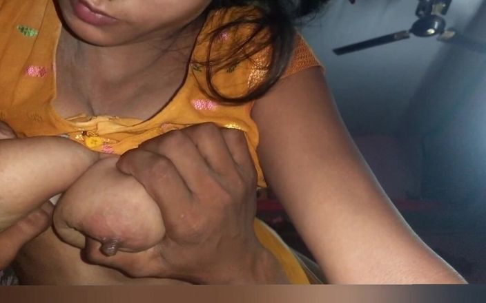 Poojarani125: Village Bhabhi Sex in Bedroom
