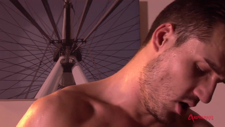 AlphaMales: Super hung boyfriend gets his way
