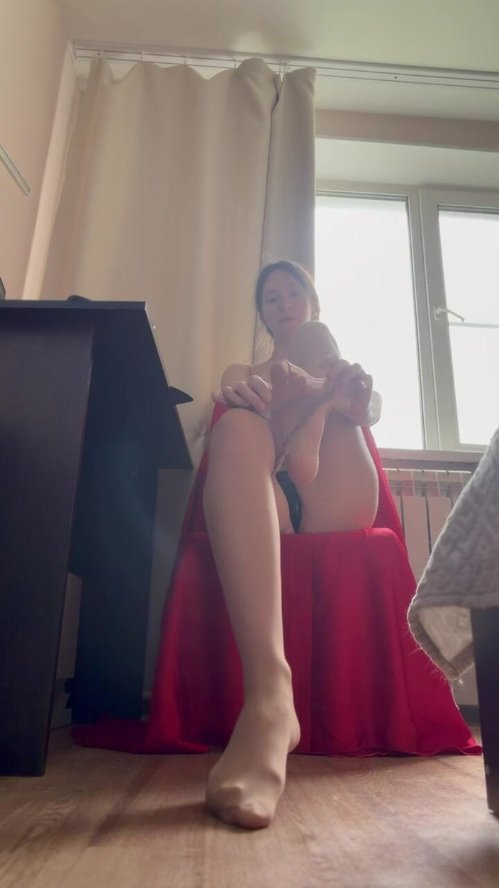 Skinny_lady69: Endless Feet of the Goddess a Perfect Shape Ritual