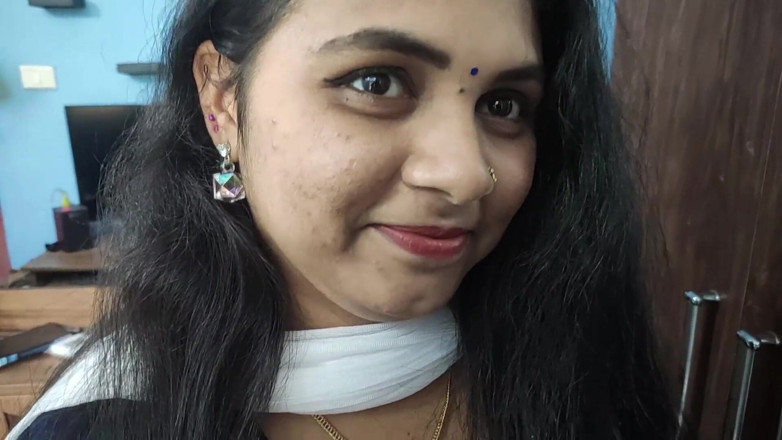 Vaigavarun45: Vaishnavy churidhar çıkarma ve ateşli seks, mallu çift ateşli romantik seks, mallu...