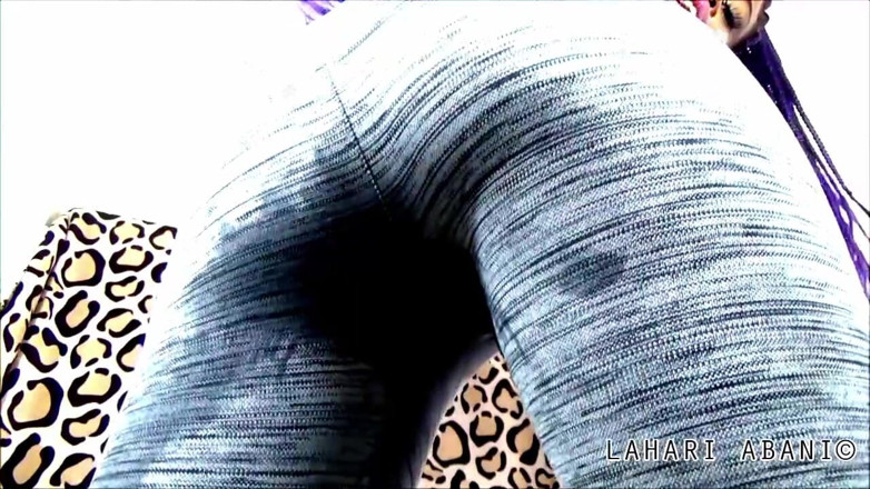 VeryCruelAspen: Mengintip Tom mengintip ke tandas saya jalang mp4