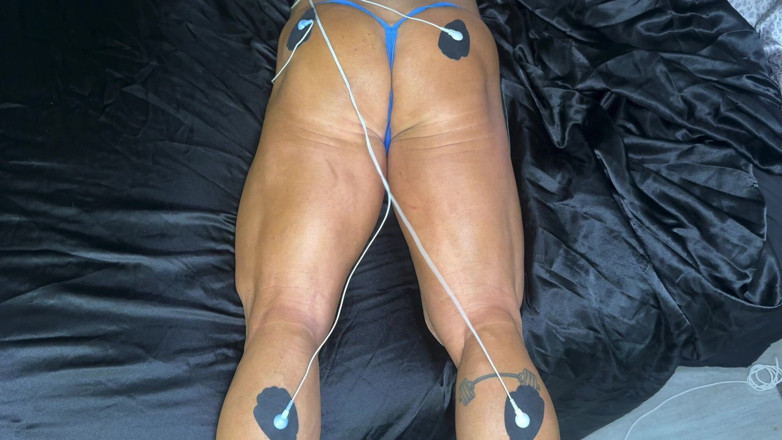 Kandylegsxxx: Stimularea musculară îmi controlează corpul, îți controlezi pula