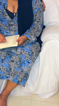 Arabian Big Ass Seksowna BBW nauczycielka i studentka jebanie, gdy rodziców nie ma w domu