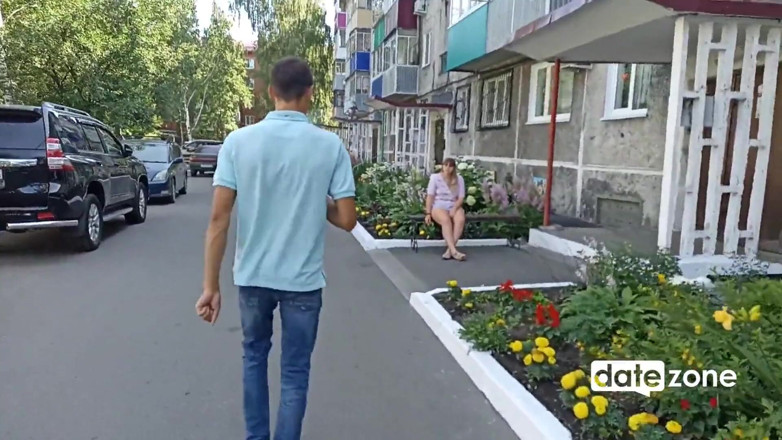 Datezone: Fette MILF in shorts wird beim ersten date hart gefickt