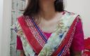 Saara Bhabhi: Indisk styvsyster första kärlek och sedan hett knull