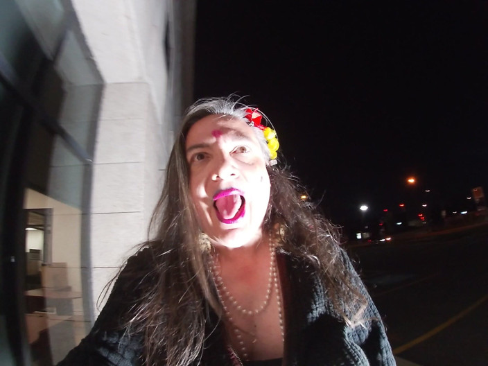 JonasBen: Sissy Fag CD ยืนอยู่ที่ถนนหัวมุม